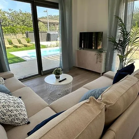 빌라 Magnifica Casa Con Piscina