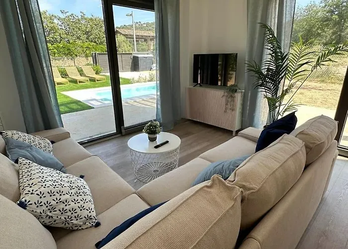 别墅 Magnifica Casa Con Piscina